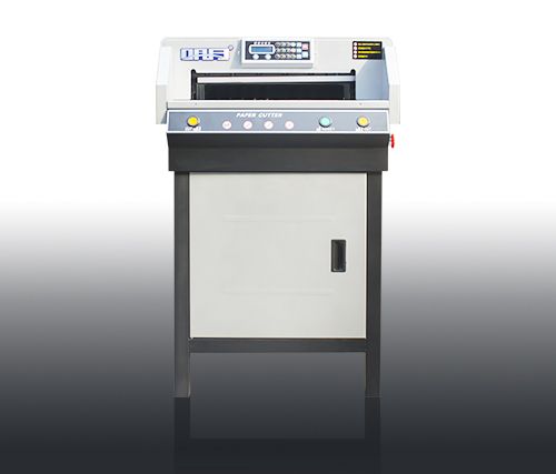 SPC-455E电动程控切纸机